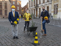Ludieke actief Stadhuis Roeselare (foto Stefaan Beel)